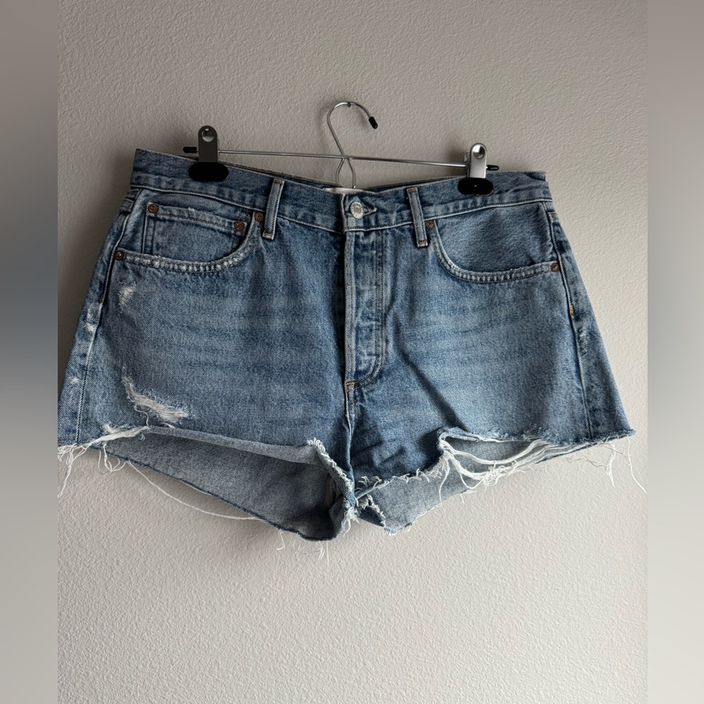 Agolde Medoum Blue Raw Hem Short Jean Shorts 100% Cotton size 29